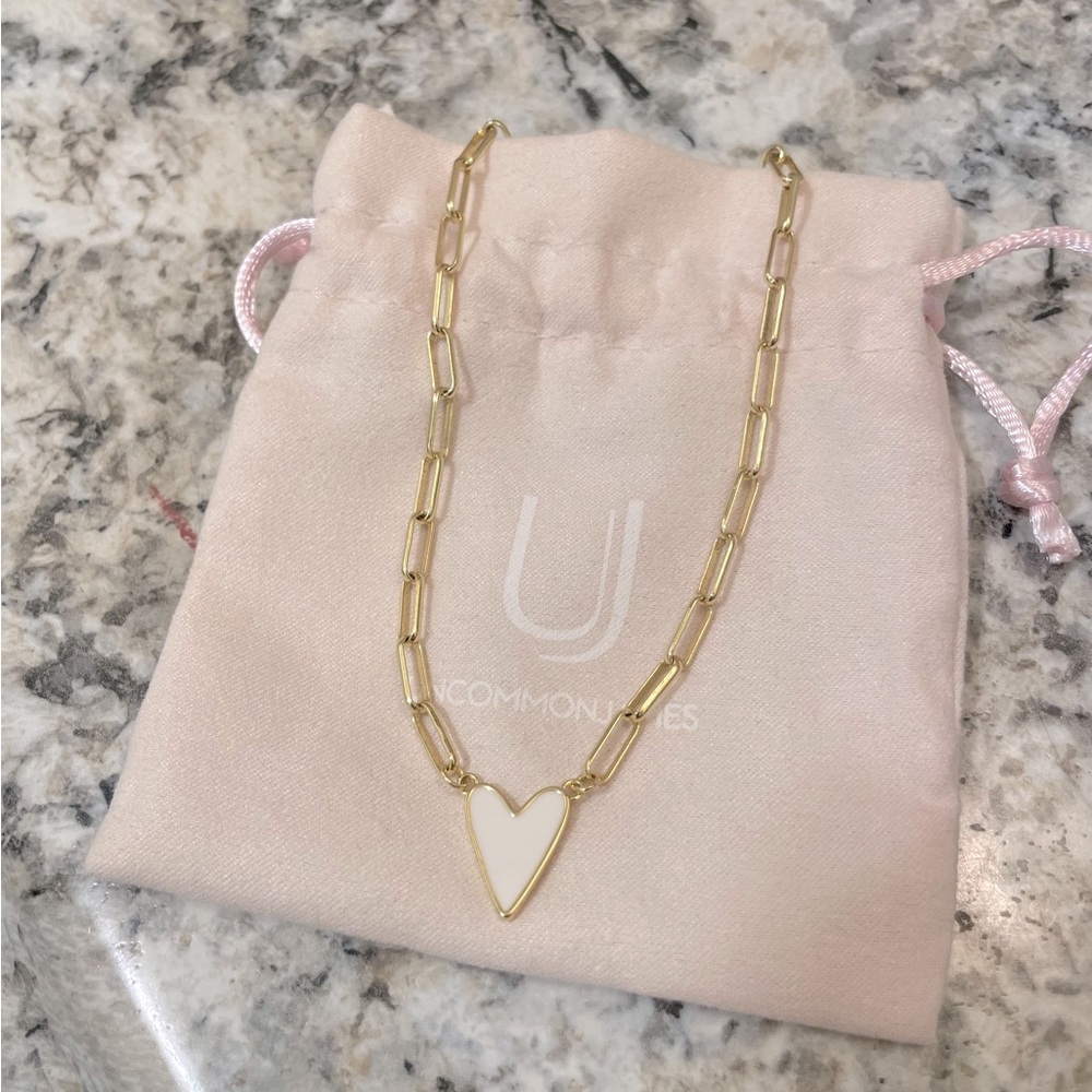 Uncommon James white enamel heart gold necklace